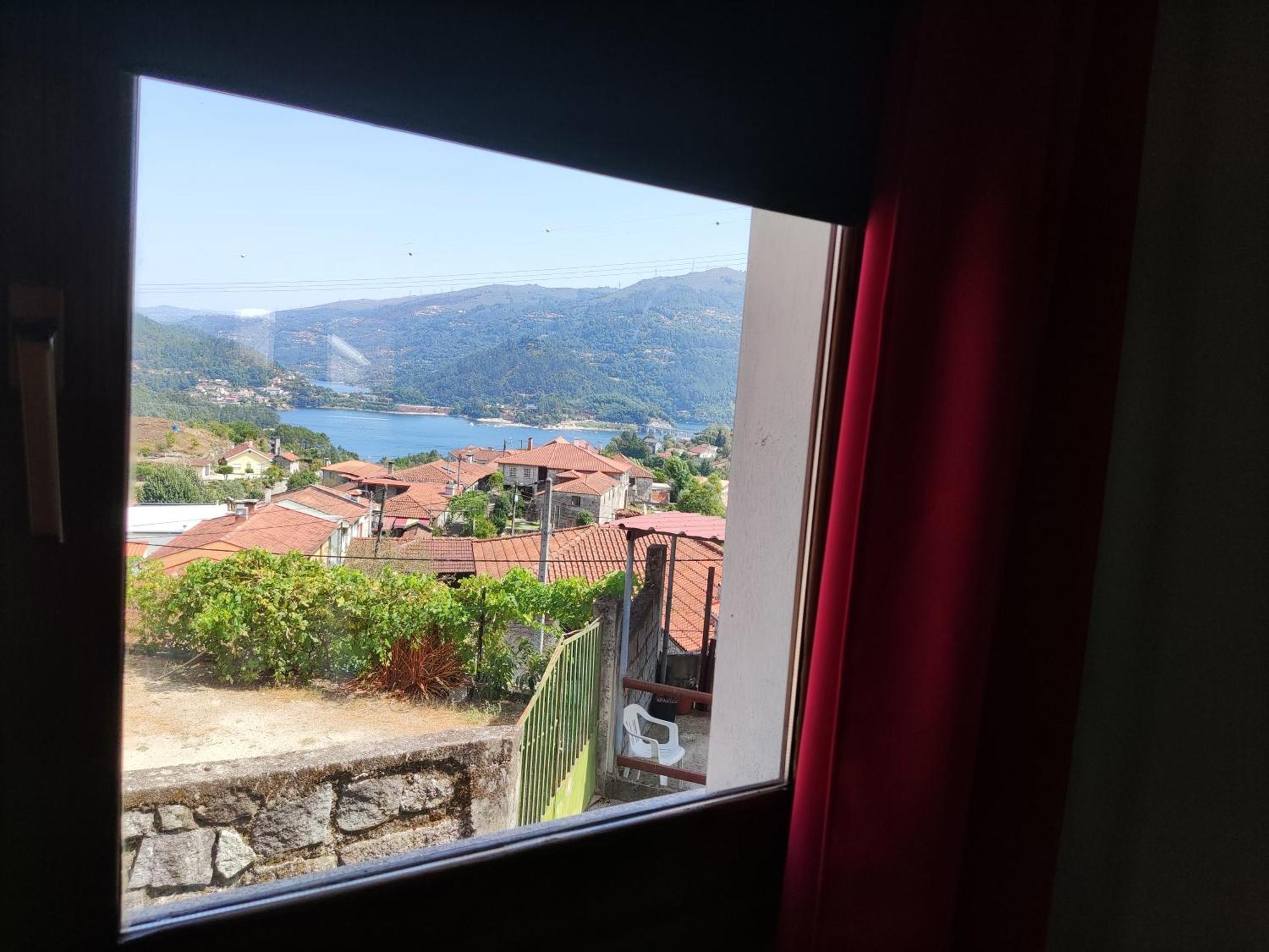 Alojamento Casa Da Eira Geres Buitenkant foto